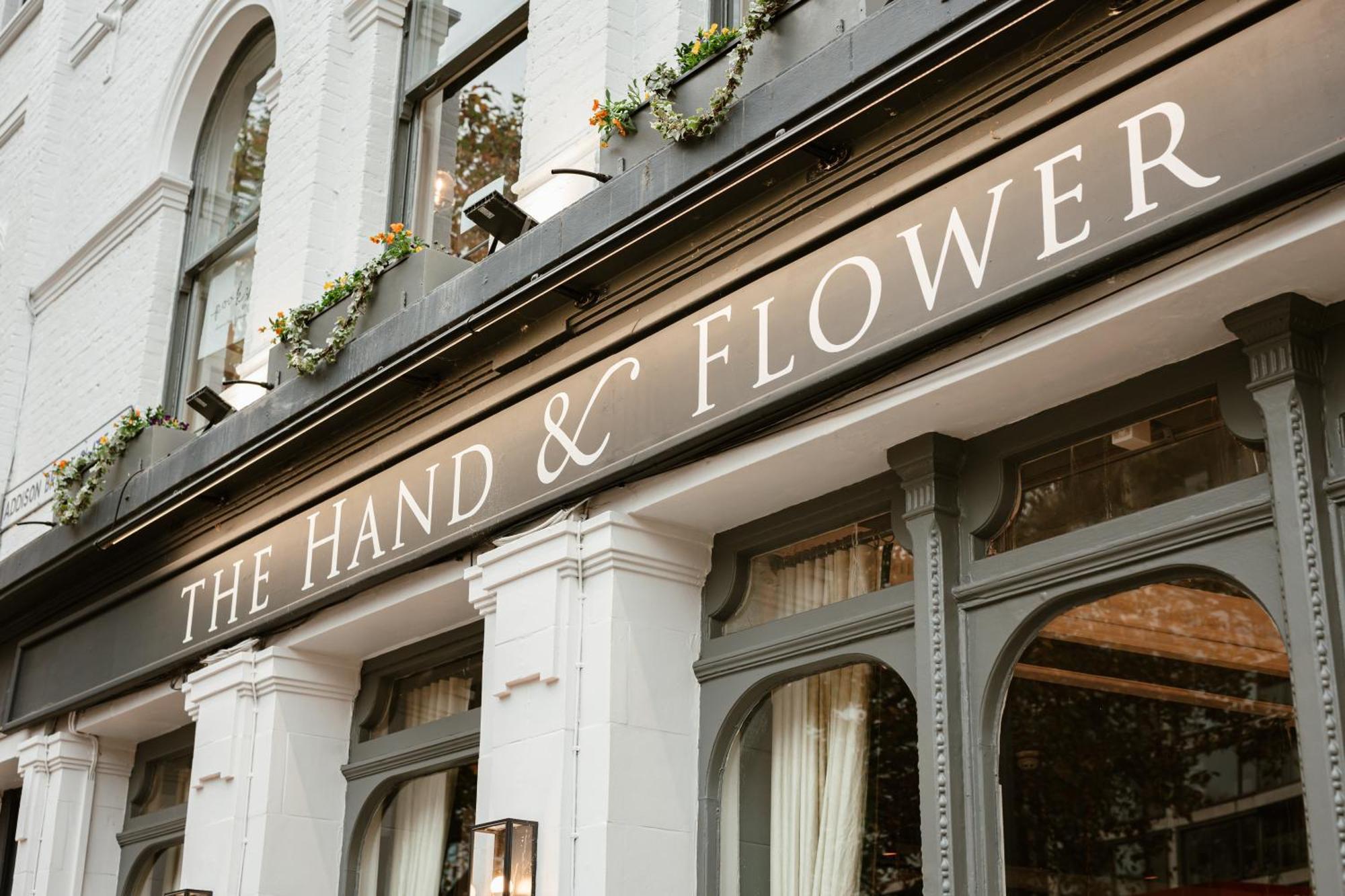 Hand & Flower Londen Buitenkant foto